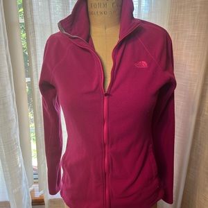 The North Face Women’s Fleece Zip Up Sweater